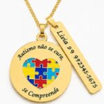 COLAR REDONDO AUTISMO PLACA COM INFORMAÇÃO (PODE SER BANHADO A OURO OU A PRATA))