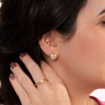 FAKE PIERCING CORAÇÃO VAZADO EM ZIRCONIA BANHADO A OURO